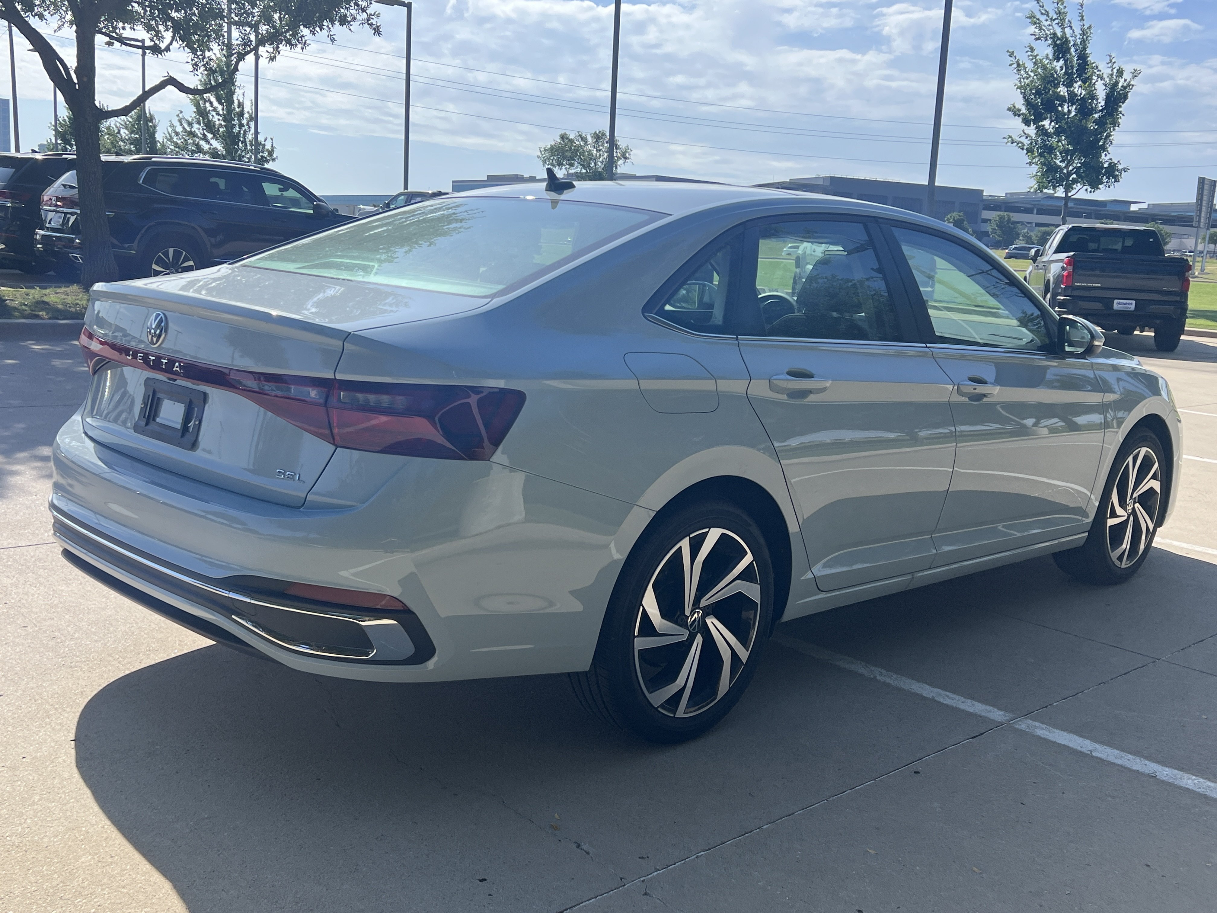Certified 2026 Volkswagen Jetta SEL FWD image 10