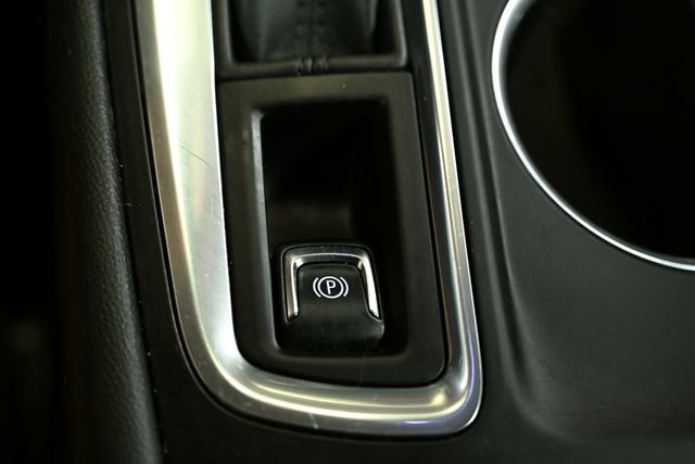 Used 2020 Chevrolet Equinox LT image 27