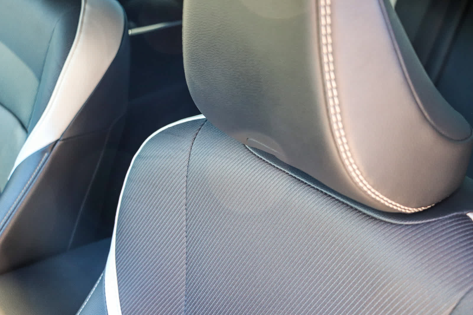 Used 2025 Toyota Camry SE FWD image 27