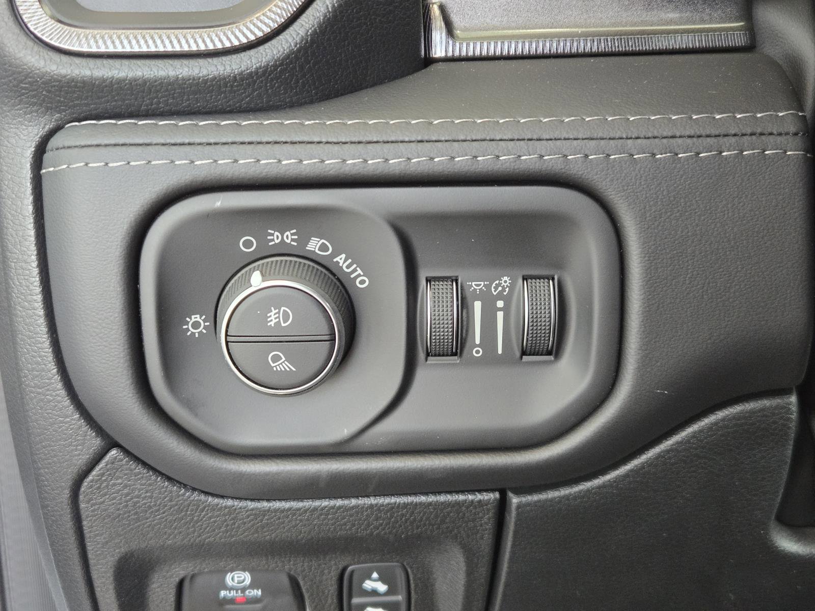 New 2026 RAM 1500 RHO w/ RHO Level 1 Equipment Group image 19