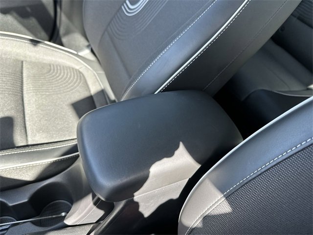 Used 2024 Hyundai Venue Limited image 21