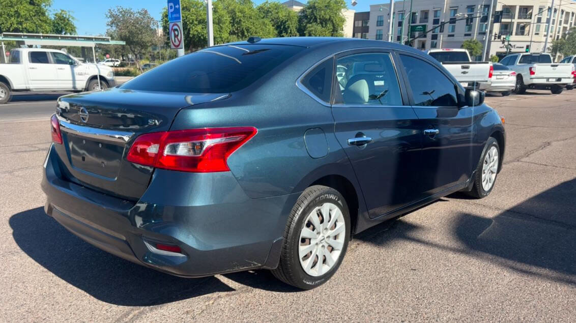 Used 2016 Nissan Sentra SV w/ Electronics Package FWD image 8
