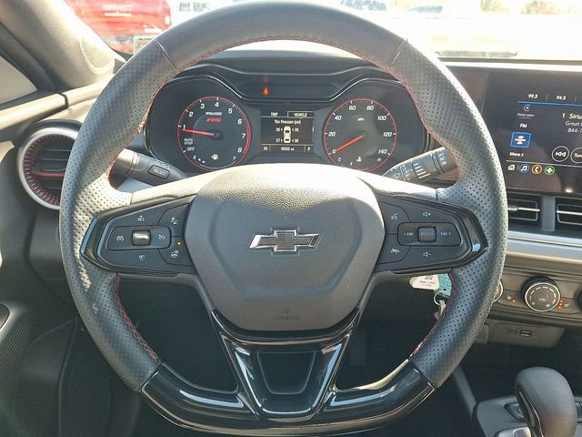 Certified 2024 Chevrolet Trax RS w/ Driver Confidence Package image 19