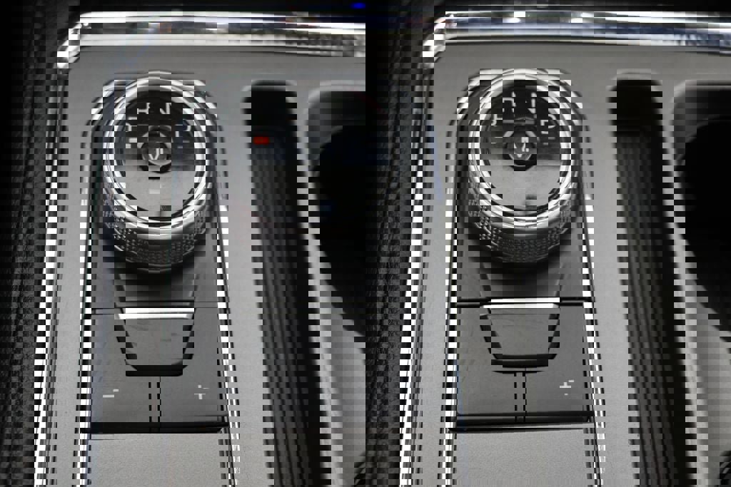 Used 2021 Ford Expedition Max XLT image 26