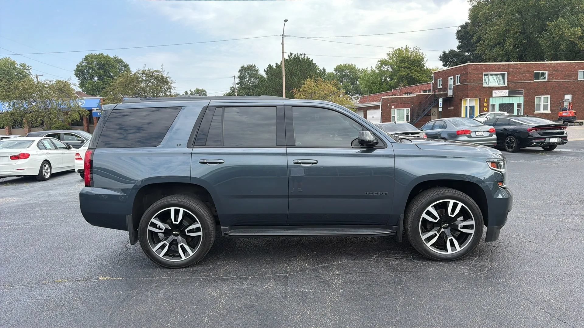 Used 2020 Chevrolet Tahoe LT AWD/4WD image 4