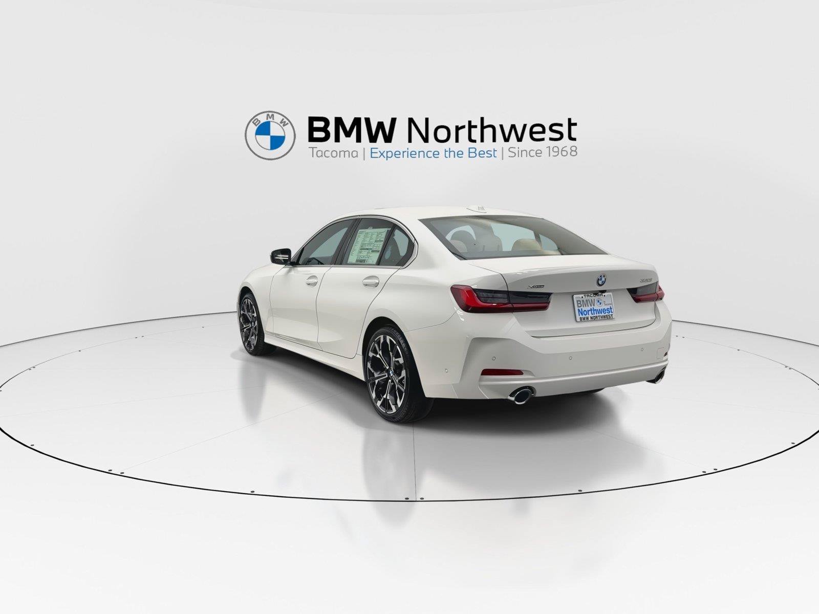 New 2026 BMW 330i xDrive Sedan w/ Premium Package AWD/4WD image 13