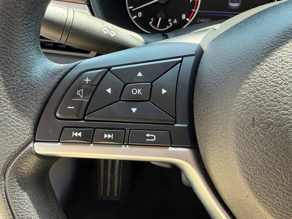 Used 2023 Nissan Altima 2.5 SV AWD/4WD image 24