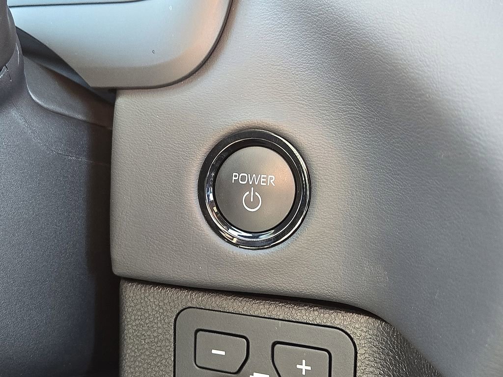 Used 2026 Toyota Tundra Platinum image 30