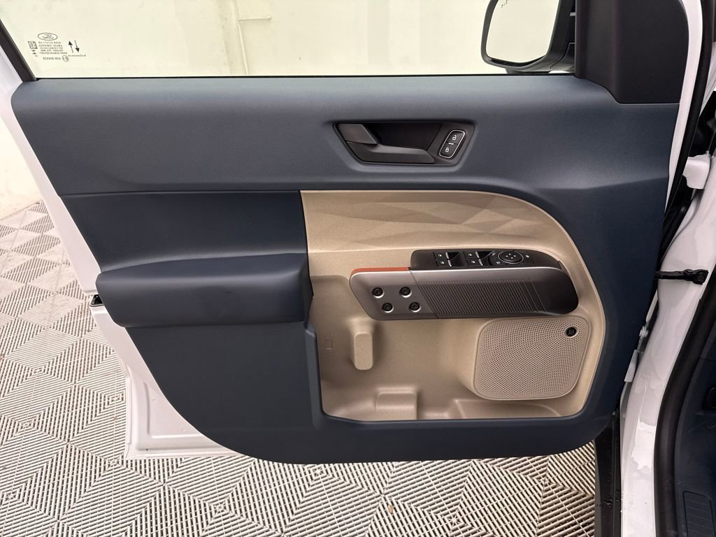 New 2025 Ford Maverick Lariat w/ 4K Tow Package image 10