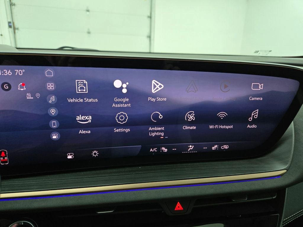 New 2025 Buick Envision Sport Touring image 29