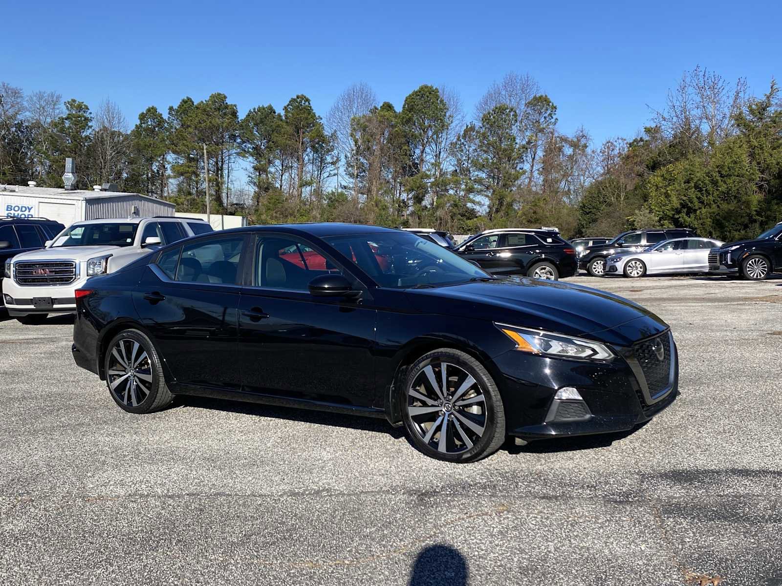 Used 2019 Nissan Altima 2.5 SR image 1