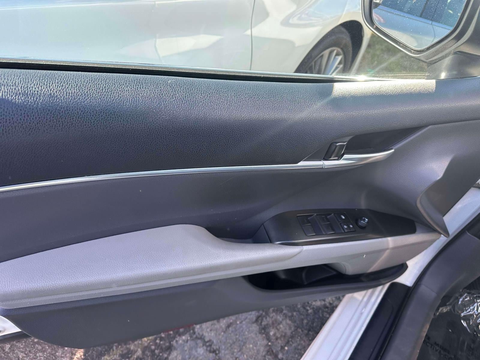 Used 2024 Toyota Camry SE FWD image 14