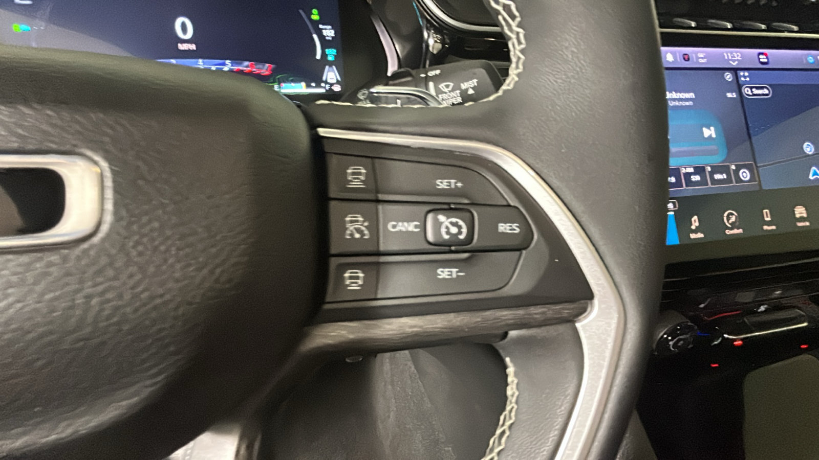Used 2024 Jeep Grand Cherokee Limited 4xe AWD/4WD image 20