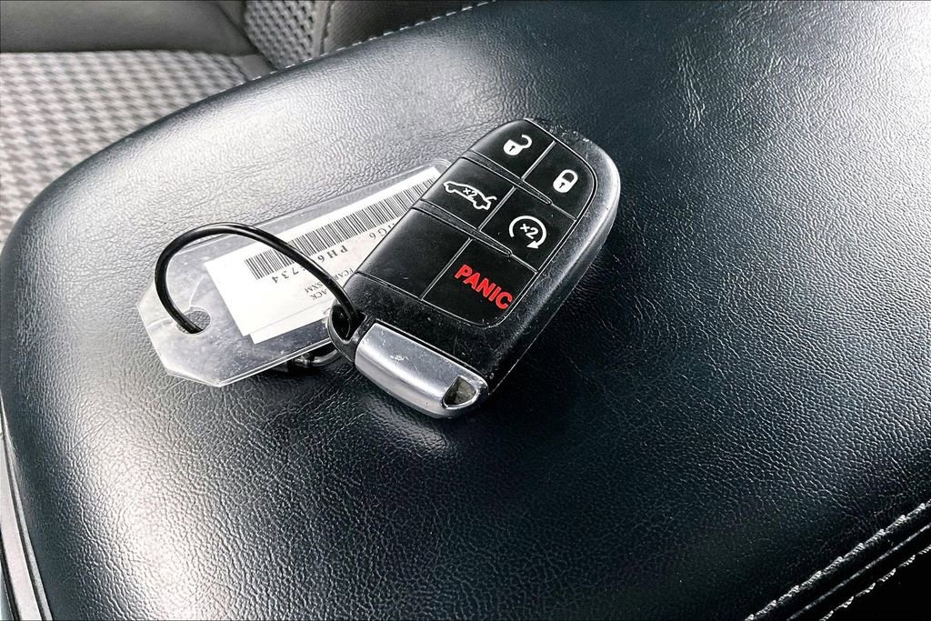 Used 2023 Dodge Charger GT image 11