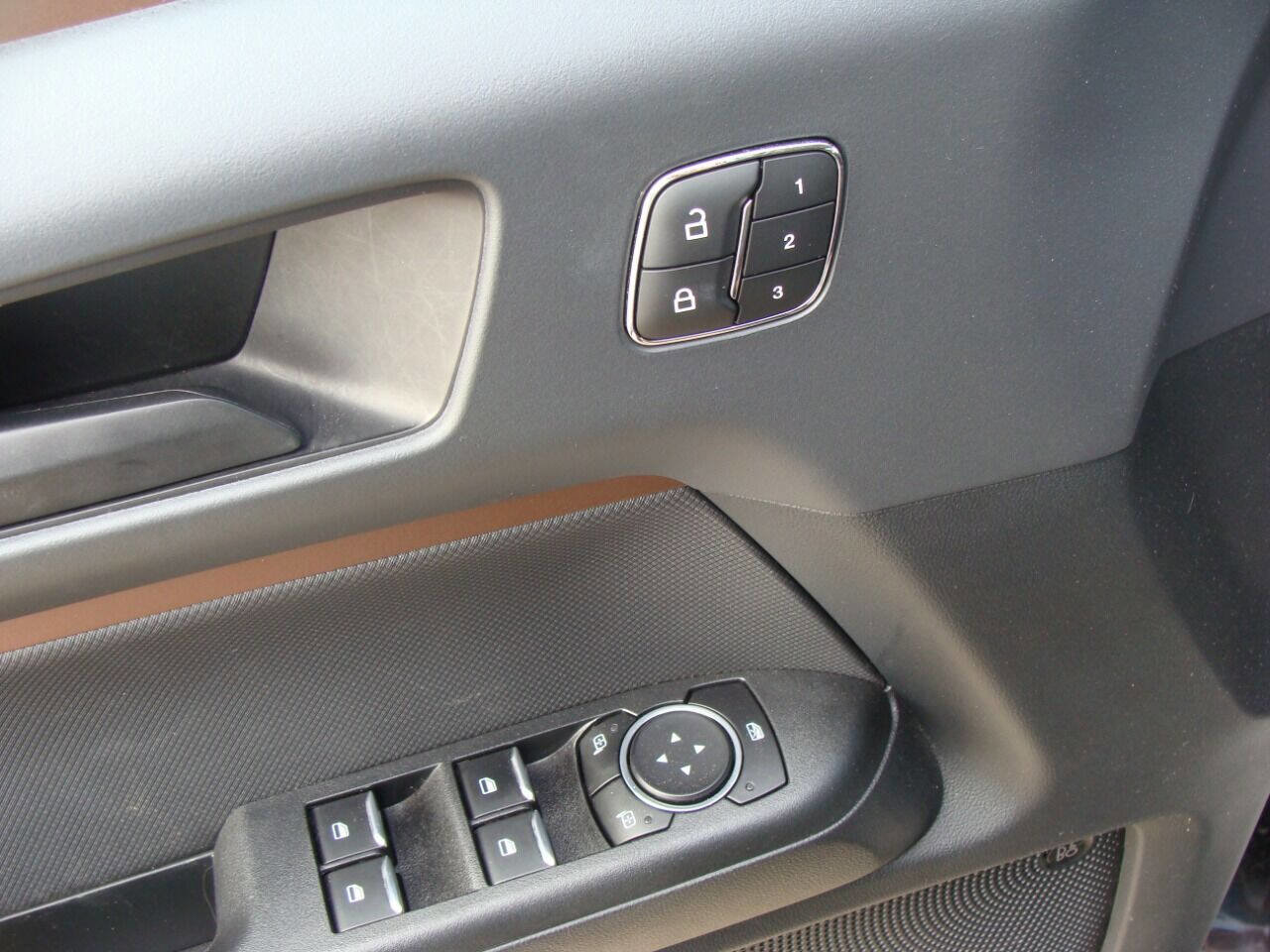 Used 2023 Ford Bronco Sport Outer Banks w/ Tech Package image 17