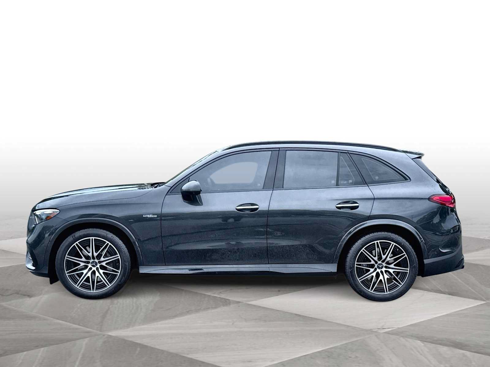 Used 2024 Mercedes-Benz GLC 43 AMG 4MATIC image 5
