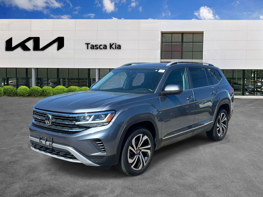 Used 2022 Volkswagen Atlas SEL AWD/4WD image 2