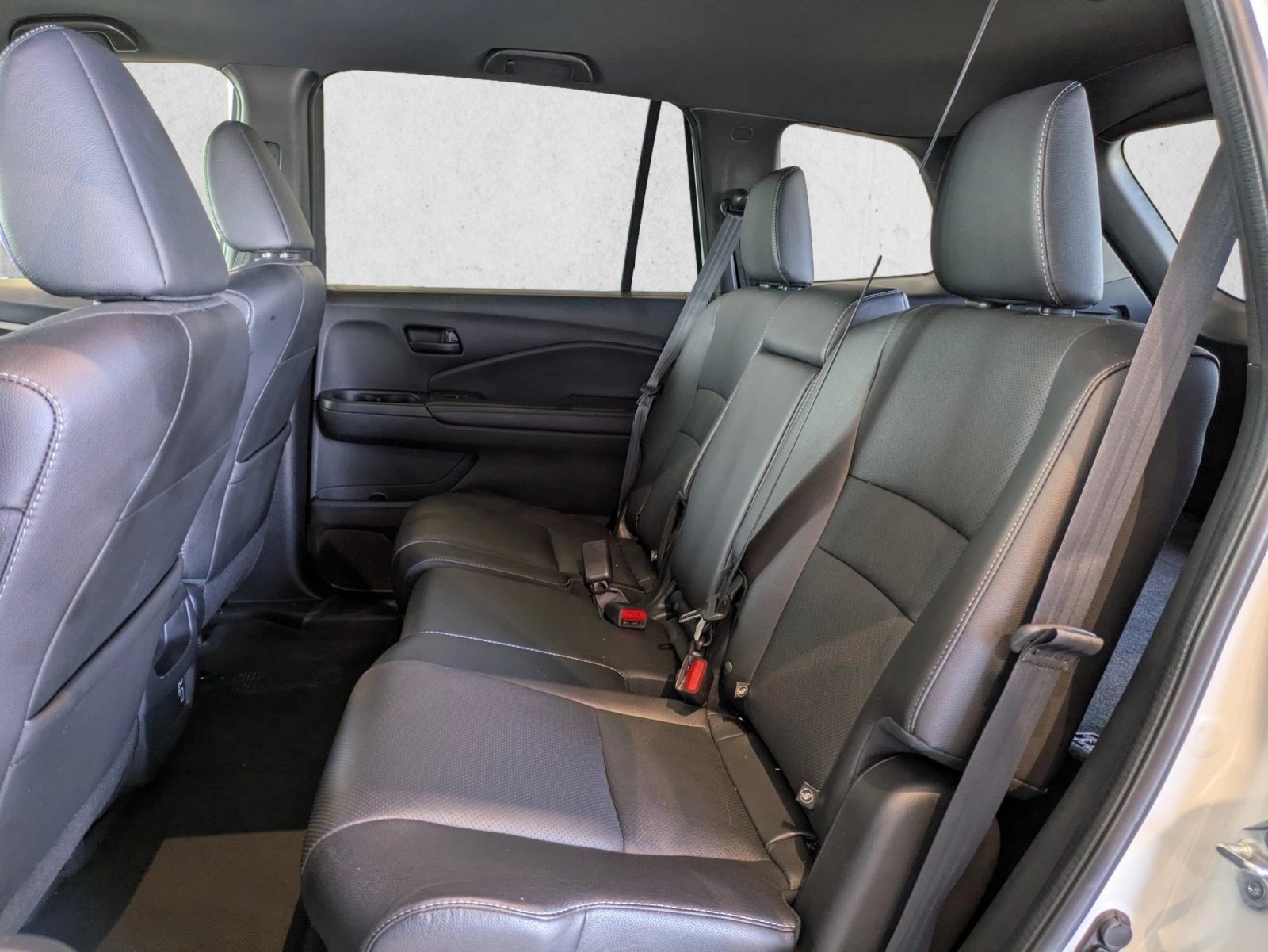 Used 2022 Honda Passport EX-L image 19