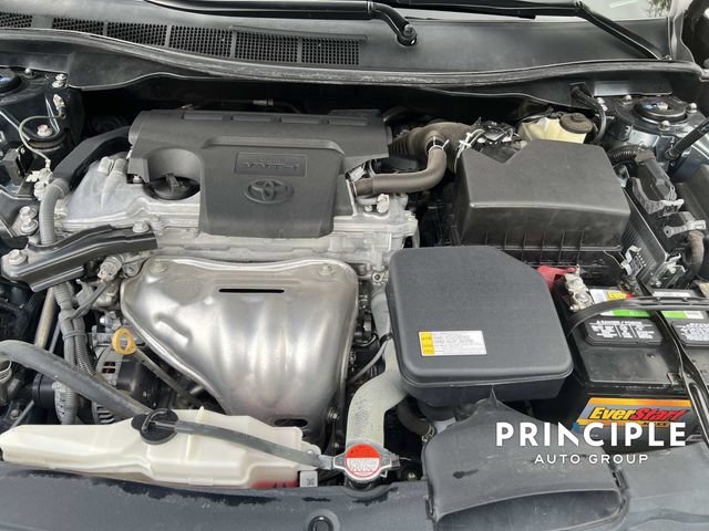 Used 2016 Toyota Camry SE FWD image 31