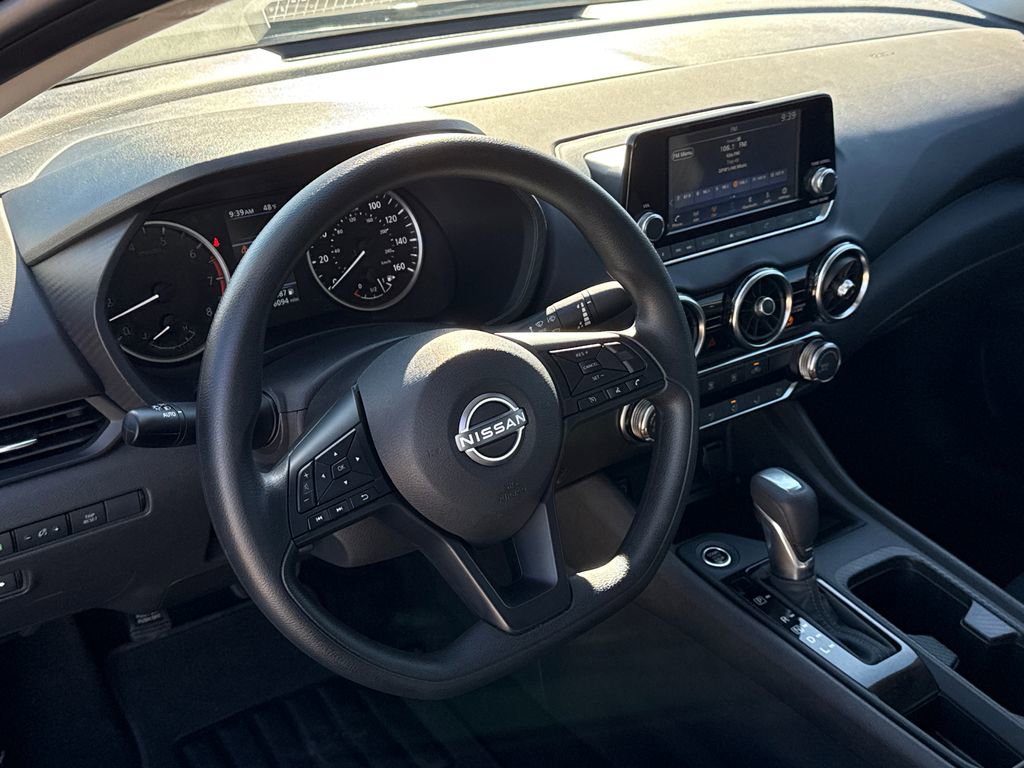 Used 2025 Nissan Sentra S image 18