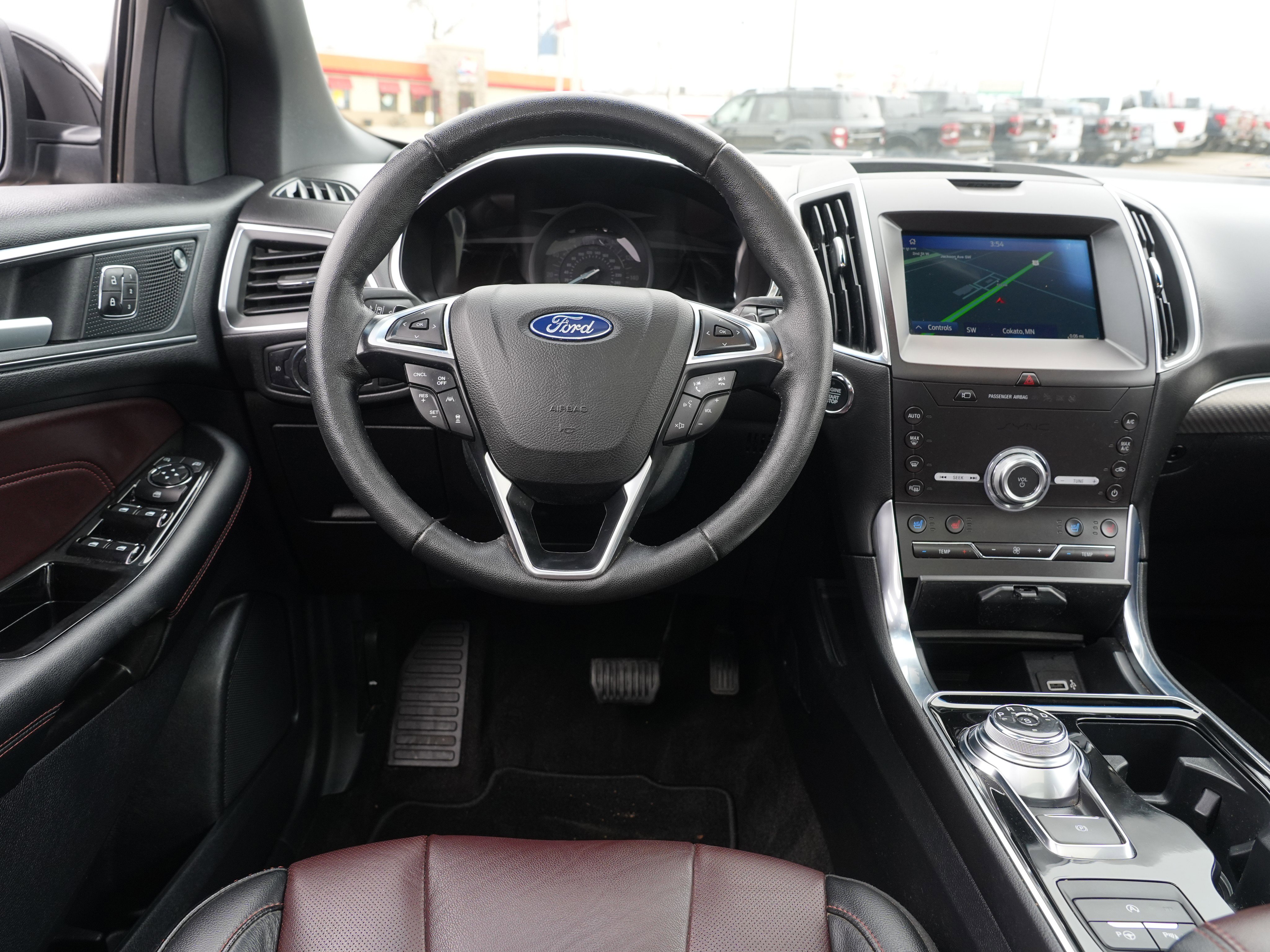 Used 2020 Ford Edge Titanium w/ Equipment Group 301A image 24