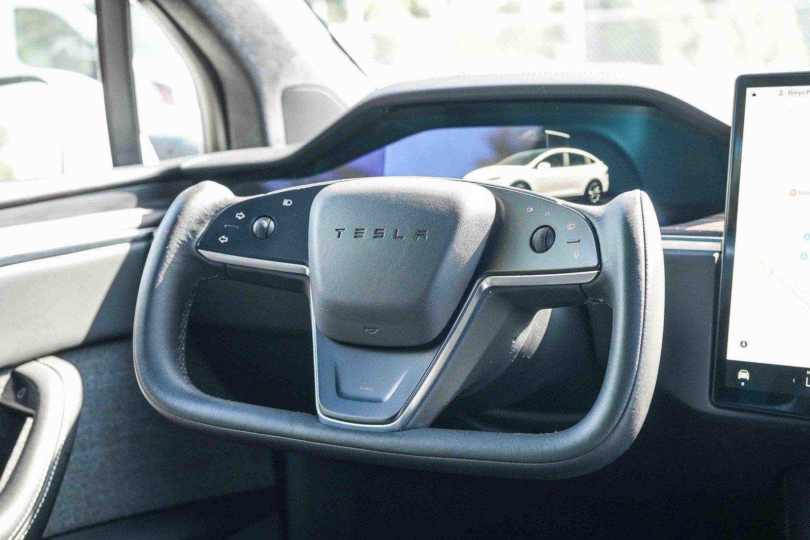 Used 2023 Tesla Model X image 14