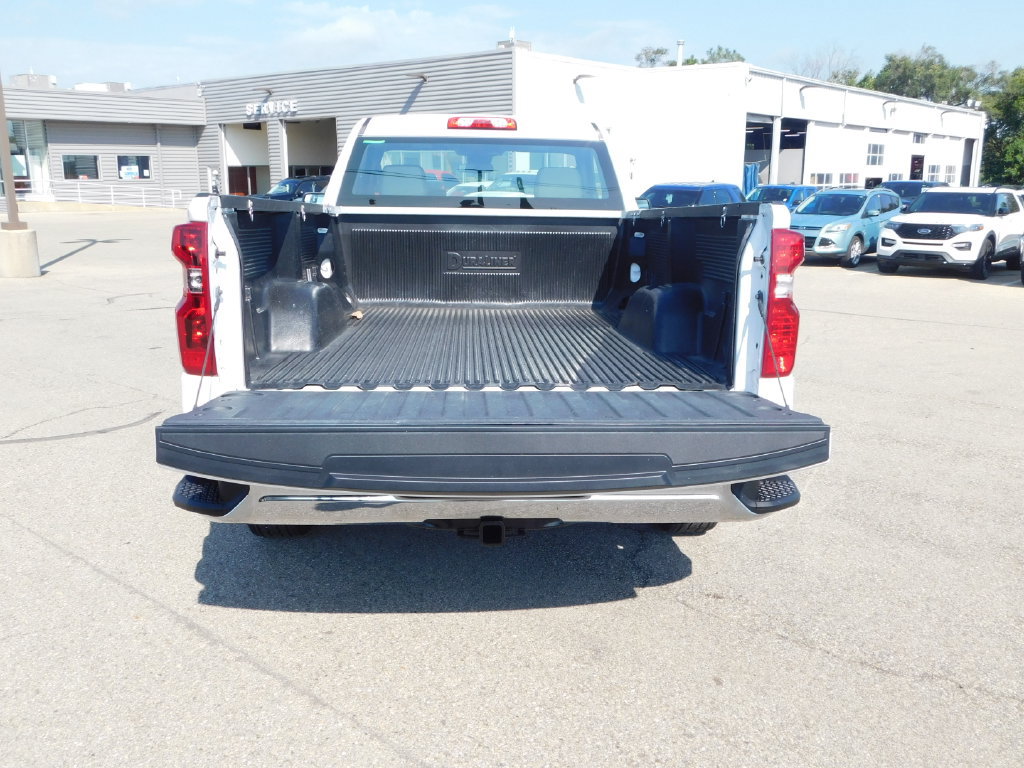 Used 2025 Chevrolet Silverado 1500 W/T RWD image 7