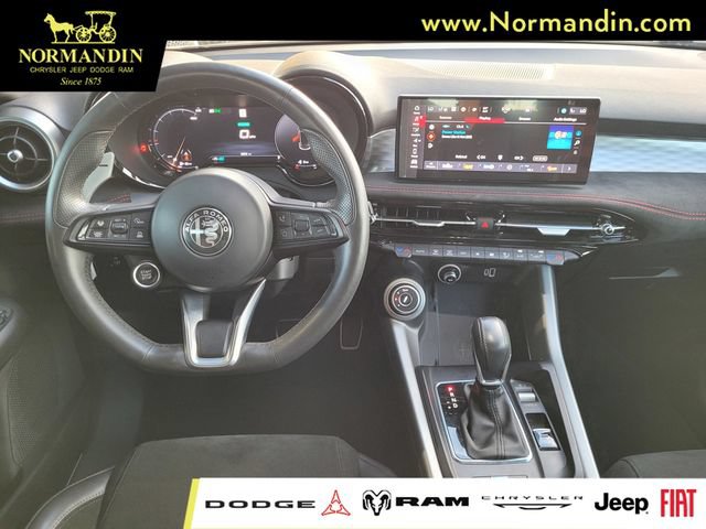 Used 2024 Alfa Romeo Tonale Veloce w/ Active Assist Package AWD/4WD image 7