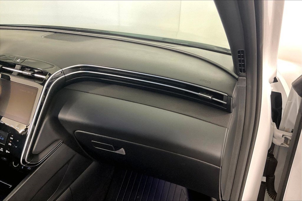 Used 2024 Hyundai Santa Cruz Limited AWD/4WD image 19