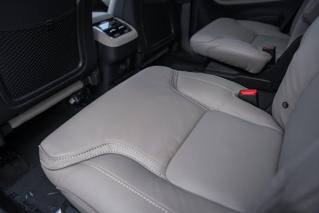 New 2026 Volvo XC90 B5 Ultra image 33
