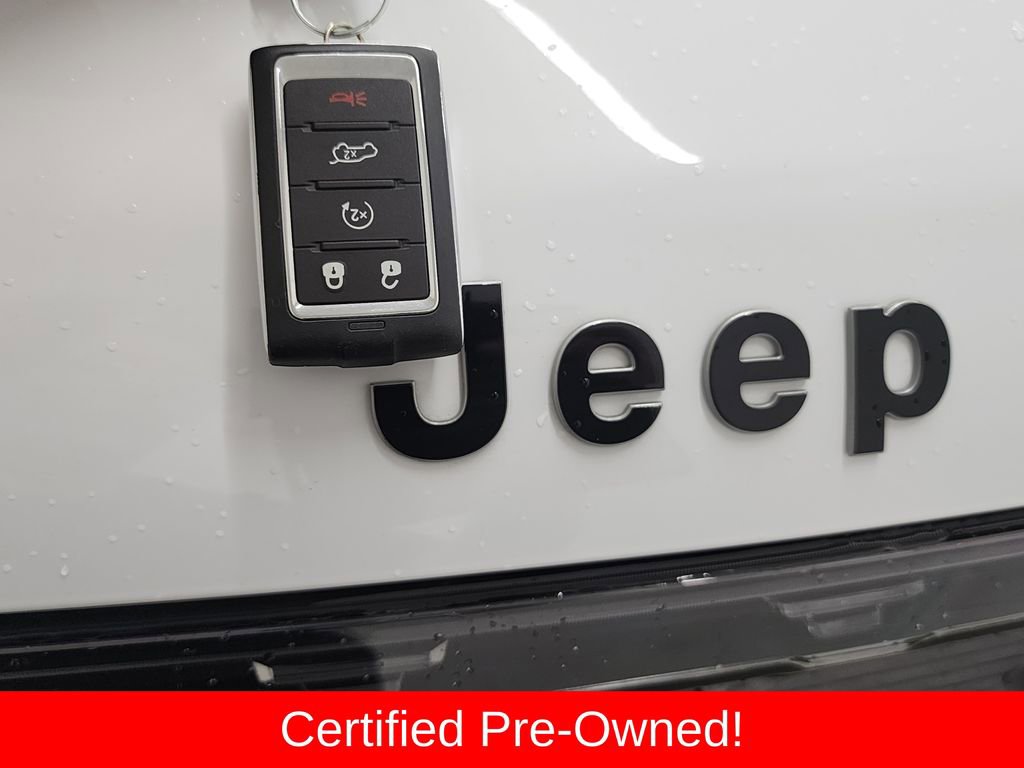 Certified 2026 Jeep Grand Wagoneer L Limited w/ 8-Passenger Seating Package AWD/4WD image 42