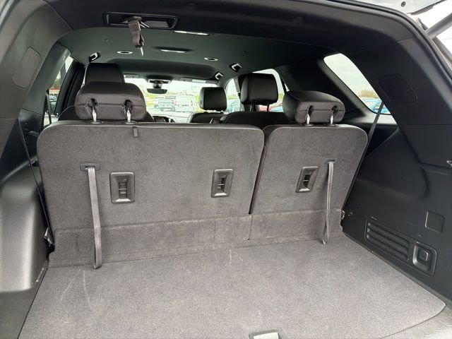 Used 2023 Chevrolet Traverse RS image 23