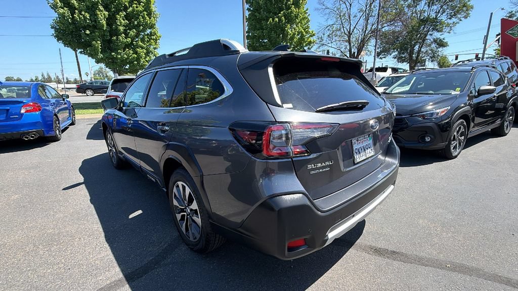Used 2025 Subaru Outback Touring XT AWD/4WD image 6