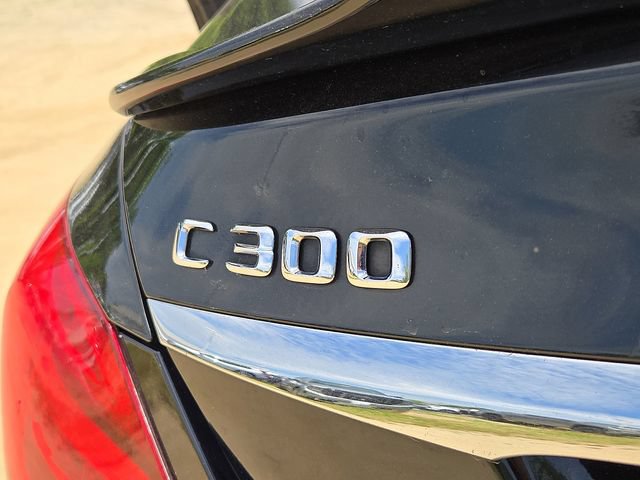 Used 2015 Mercedes-Benz C 300 4MATIC Sedan image 30