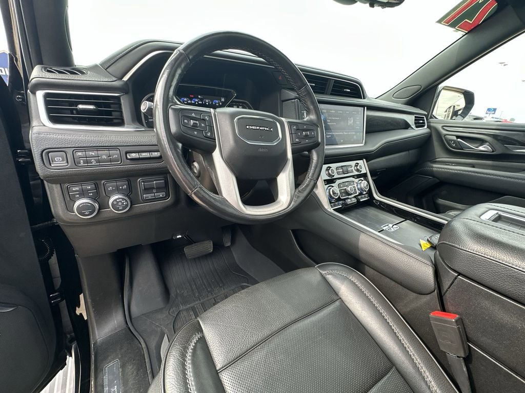 Certified 2021 GMC Yukon Denali w/ Denali Ultimate Package image 11