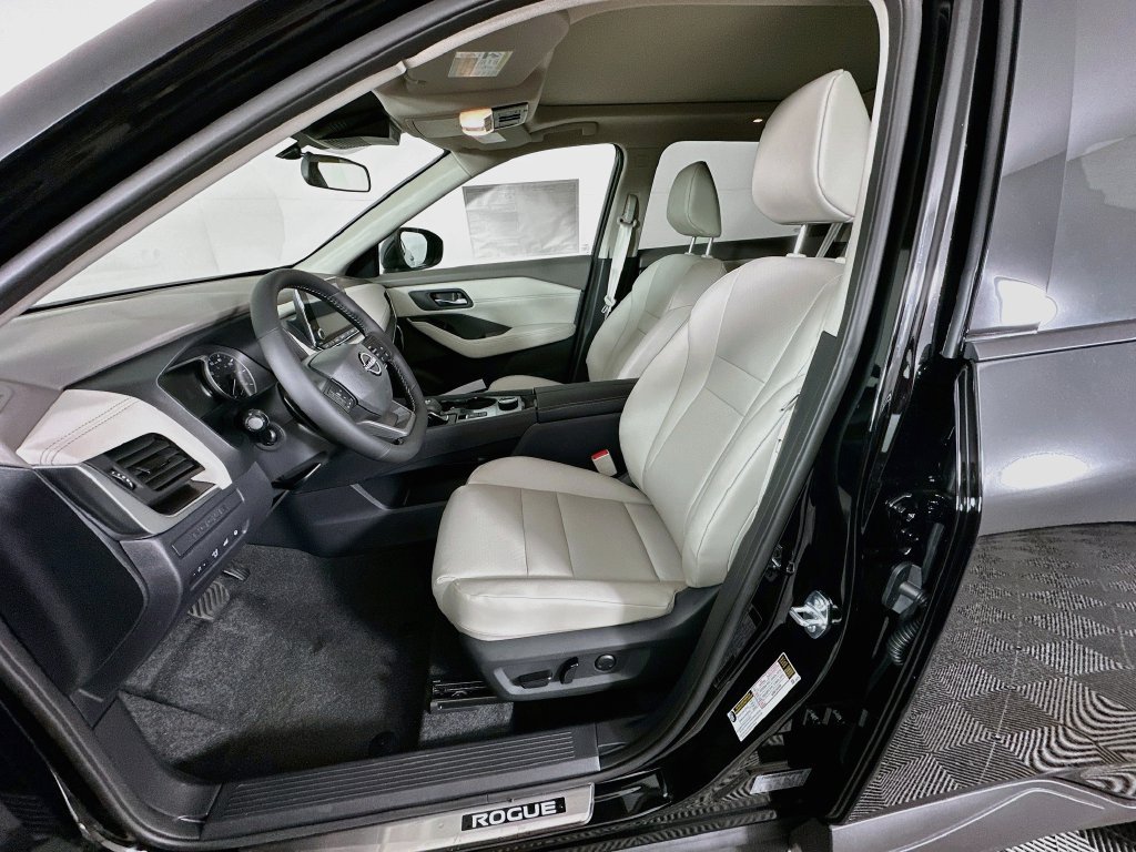 New 2027 Nissan Rogue Dark Armor AWD/4WD image 28