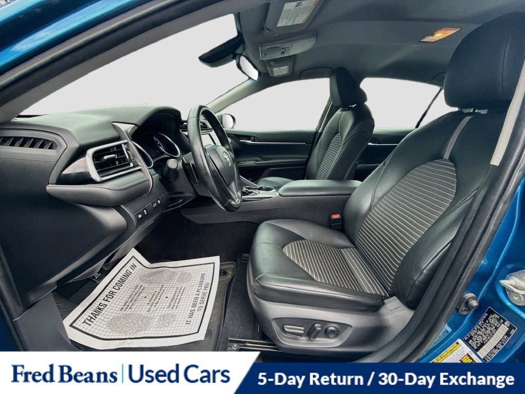 Used 2018 Toyota Camry SE FWD image 26
