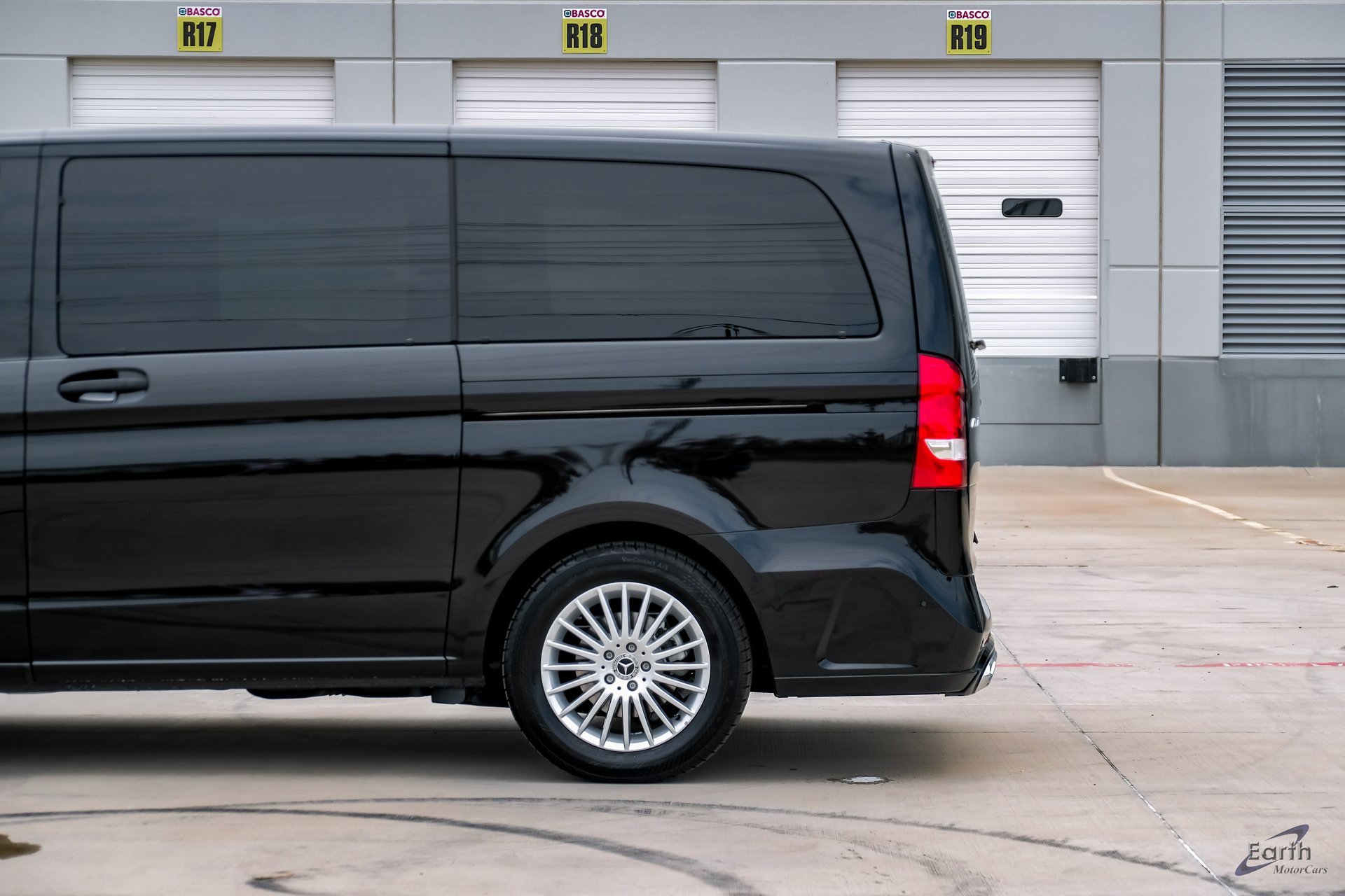 Used 2023 Mercedes-Benz Metris Passenger image 8