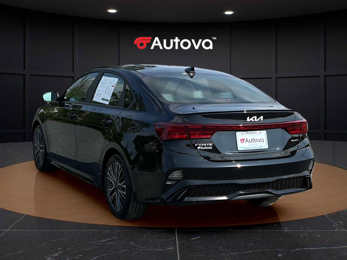 Used 2023 Kia Forte GT-Line FWD image 3