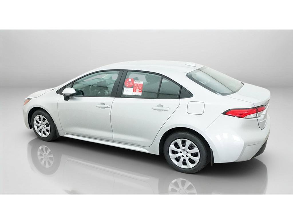 New 2027 Toyota Corolla LE FWD image 4