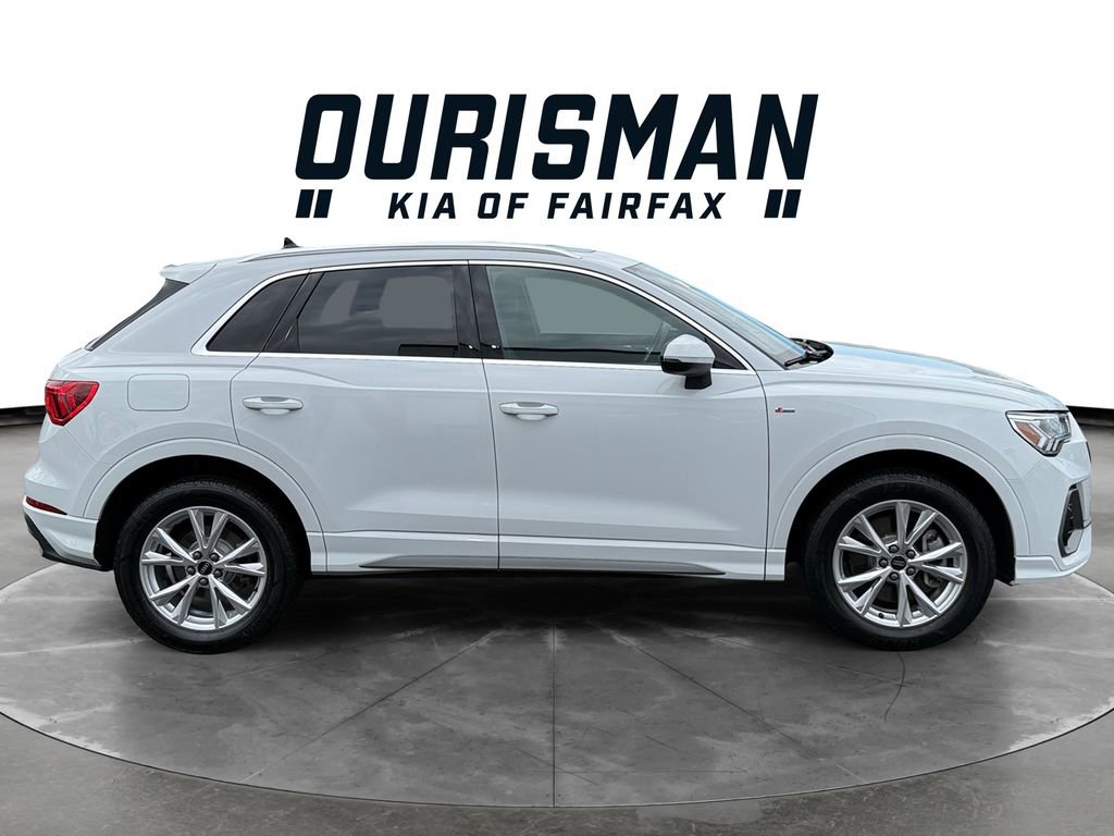 Used 2024 Audi Q3 2.0T Premium image 7