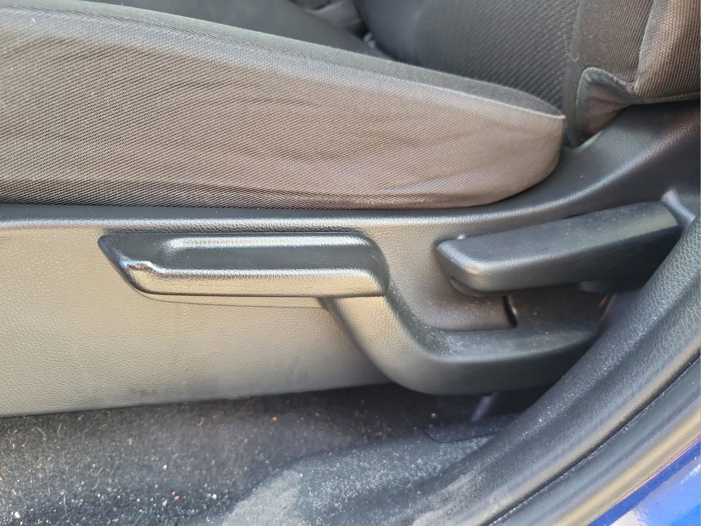 Used 2018 Honda HR-V EX image 14