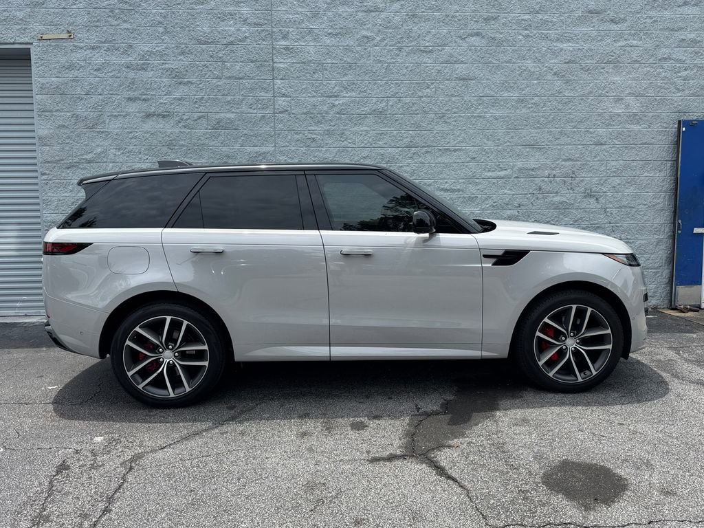 Used 2023 Land Rover Range Rover Sport SE Dynamic AWD/4WD image 7