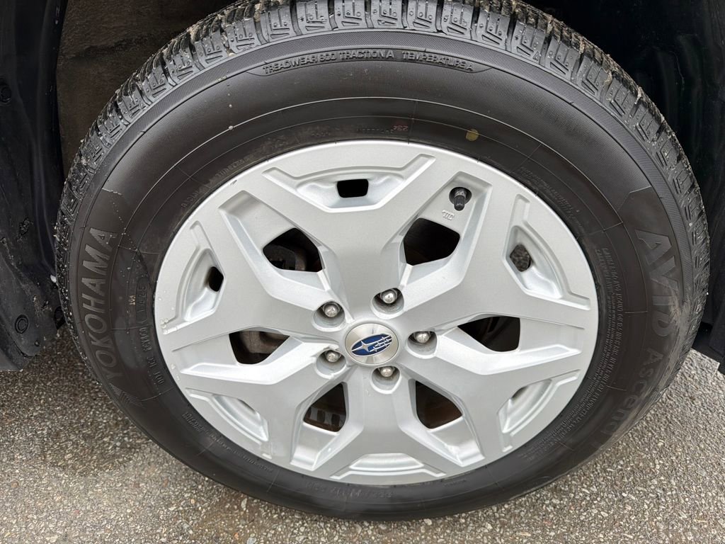 Used 2020 Subaru Forester w/ Alloy Wheel Package image 18