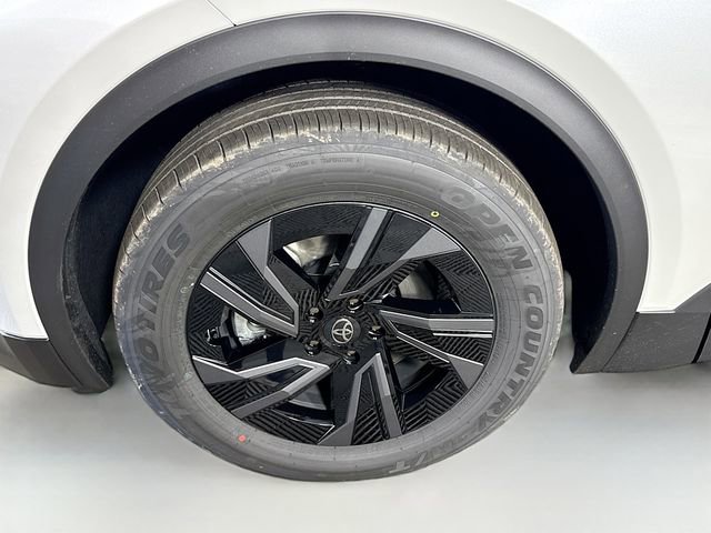 New 2026 Toyota C-HR AWD/4WD image 4