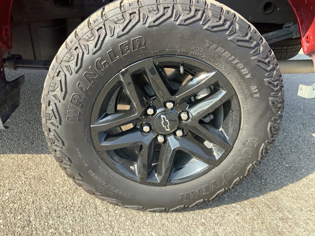 Used 2023 Chevrolet Silverado 1500 LT Trail Boss image 11