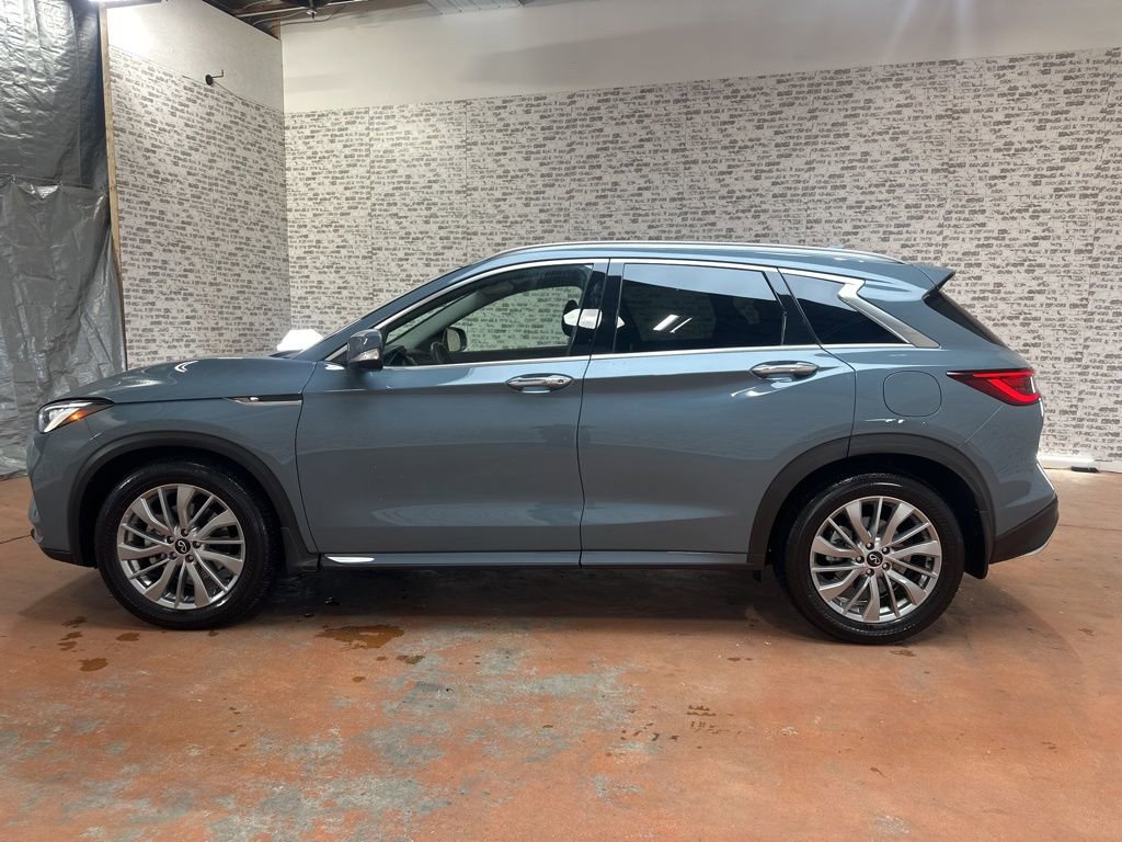 Used 2025 INFINITI QX50 Luxe image 4