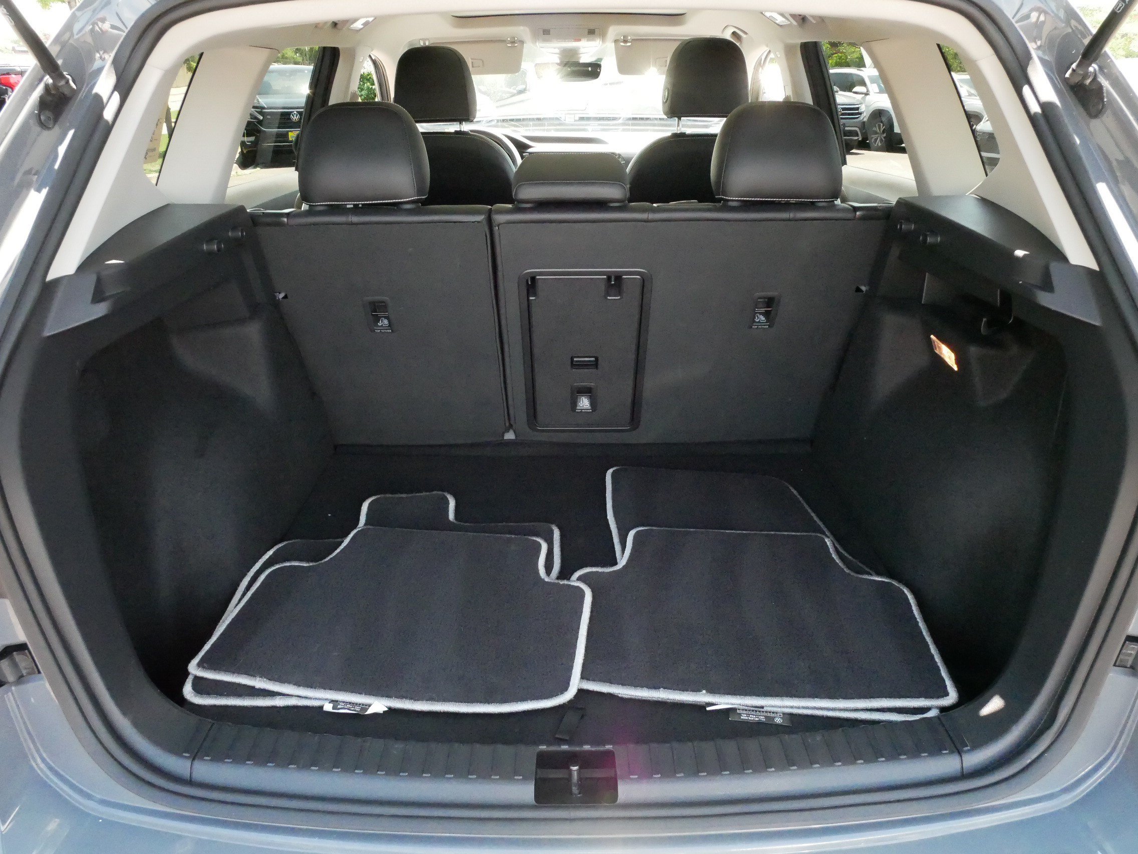Certified 2023 Volkswagen Taos SEL AWD/4WD image 18