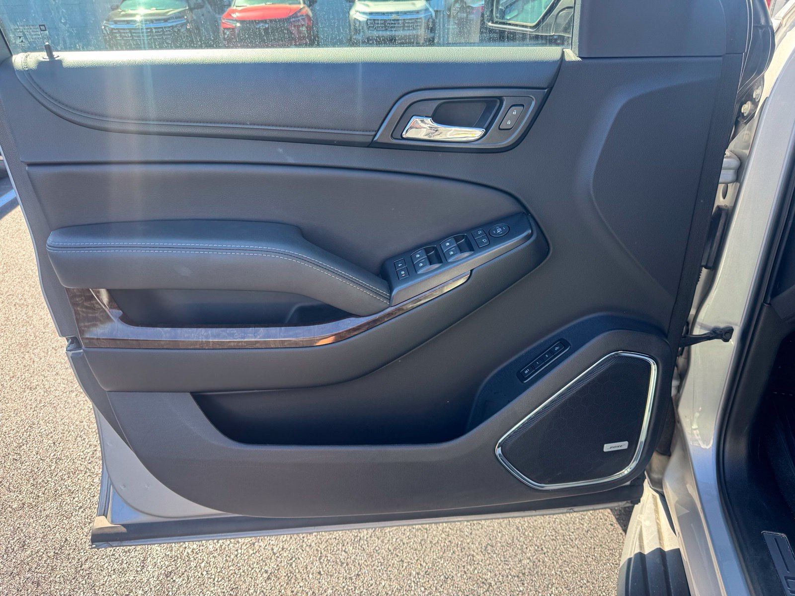 Used 2018 Chevrolet Tahoe LT AWD/4WD image 11