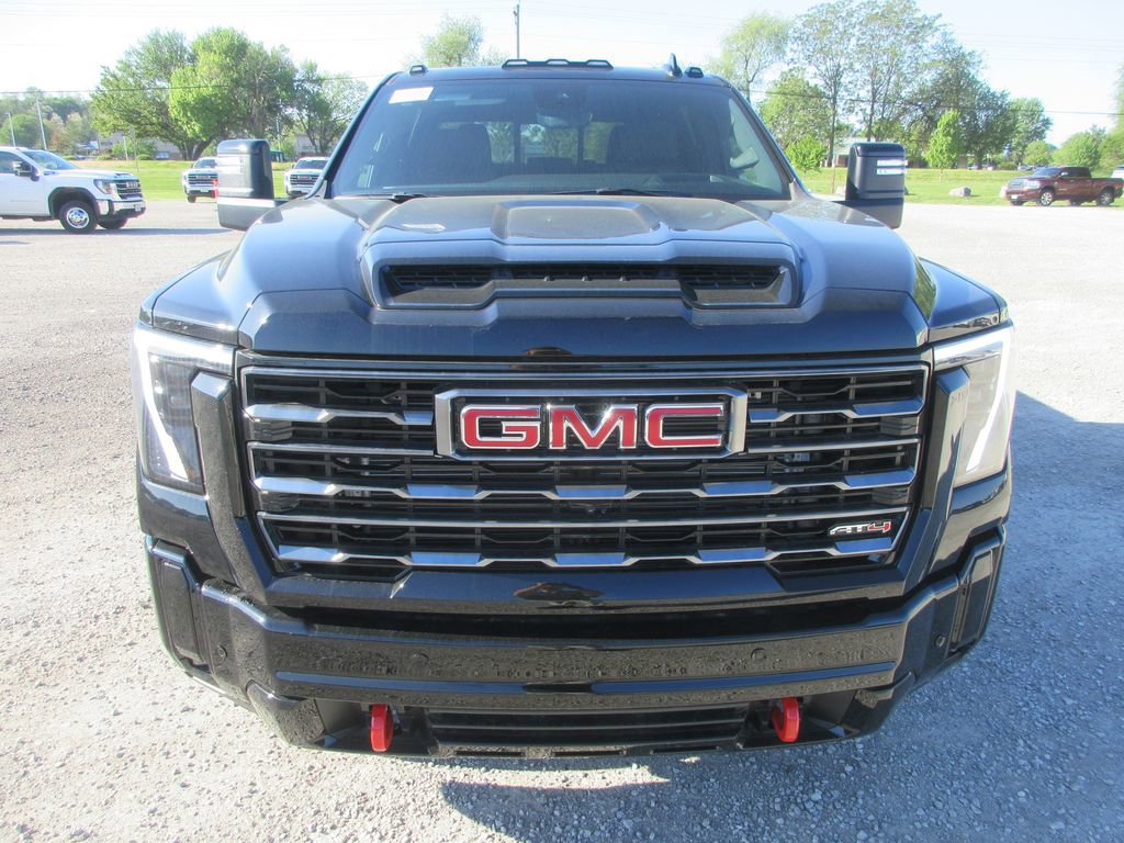 New 2026 GMC Sierra 3500 AT4 w/ AT4 Premium Plus Package AWD/4WD image 11